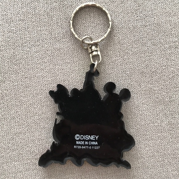 🤖4/$40🤖 Disney Mickey & Friends keychain - Picture 3 of 6